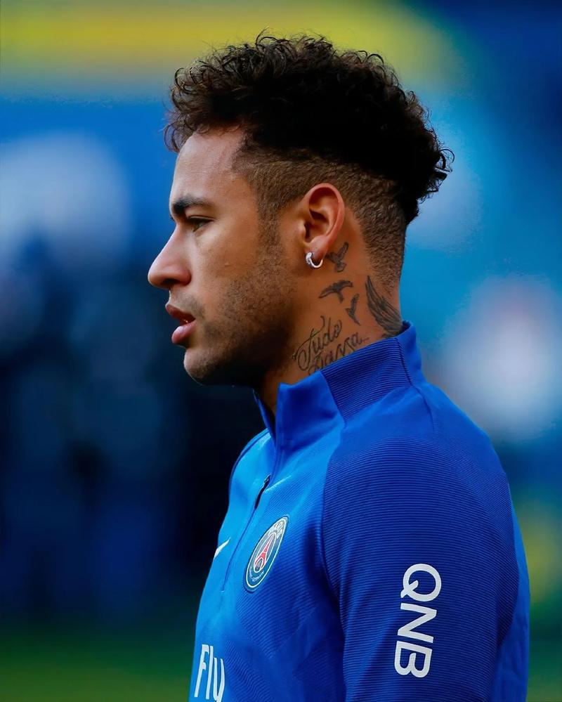 希门尼斯：对阵巴萨我们必须加强身体对抗，只要守住就有机会（希门尼斯：面对巴萨必须加强硬度，守住阵脚就有胜机）