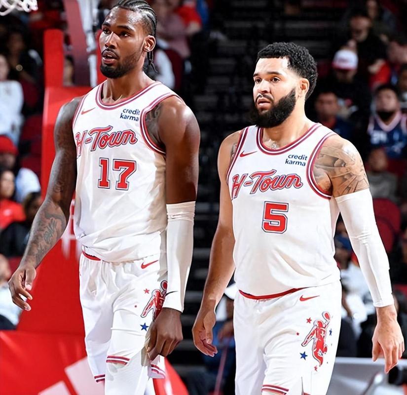 剑南春｜15连胜！拜仁3-0药厂，雅克松德甲首球，格纳布里建功（剑南春｜拜仁3-0击败药厂豪取15连胜，雅克松德甲处子球，格纳布里破门）