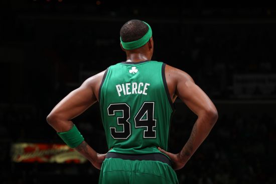 篮球火箭主力后卫投篮效率严重下滑（火箭队主力后卫投篮命中率骤降）