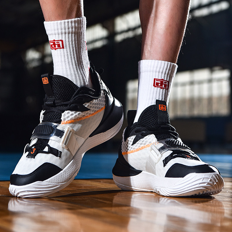 内马尔：我的身体状况一直很好；下一场比赛我肯定会上场（内马尔称身体无碍：下场比赛确定出战）