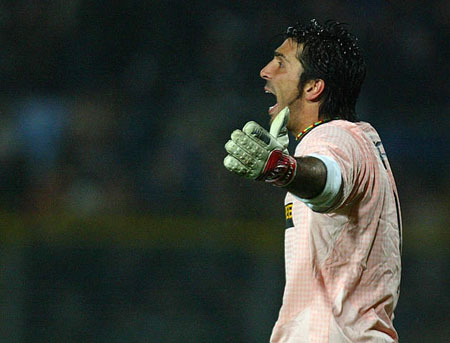 斯基拉：小马尔蒂尼可能先租后买离开亚特兰大，都灵已问价（斯基拉：都灵已询价小马尔蒂尼，他或以先租后买方式离开亚特兰大）