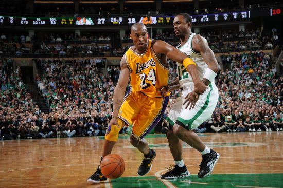 亚冠精英赛前瞻：巴格达警察出线无望，吉达国民连续三场不胜（亚冠精英赛前瞻：巴格达警察晋级渺茫，吉达国民陷三轮不胜）