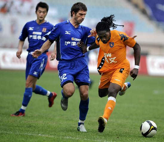 罗体：拉齐奥有意引进梅努，但球员身价过高只能租借（罗体：拉齐奥相中梅努，标价偏高或仅考虑租借）