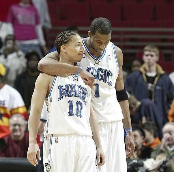 斯普利特：灰熊的双塔阵容不常见但很有威胁，我们得严阵以待（斯普利特：灰熊双塔罕见却具威胁，我们必须全力应对）