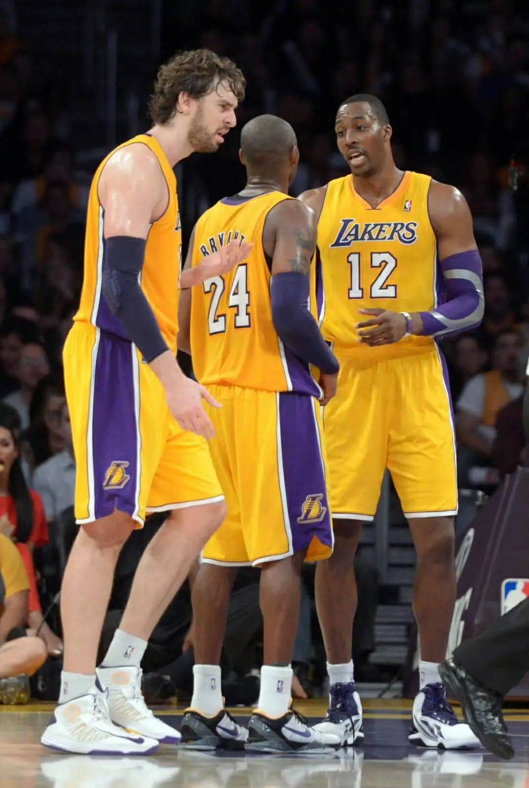 这场比赛强度堪比季后赛（这场对决强度直追季后赛）