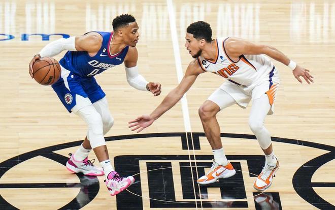 冲击足协杯冠军，纳萨里奥：我们一起迎接“最后一支舞”（剑指足协杯桂冠，纳萨里奥：携手迎接最后一舞）